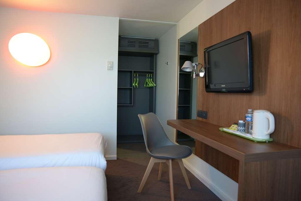 Hotel Campanile Sete - Balaruc Habitación foto